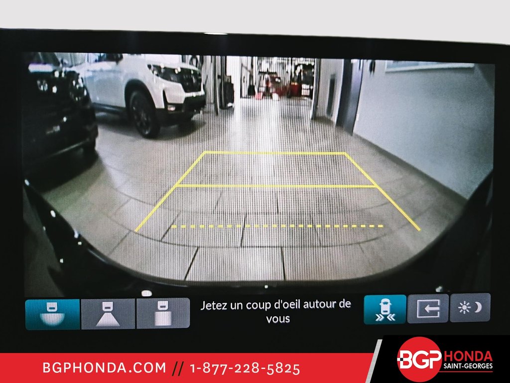 2024 Honda Civic Hatchback Sport Touring in Saint-Georges, Quebec - 25 - w1024h768px