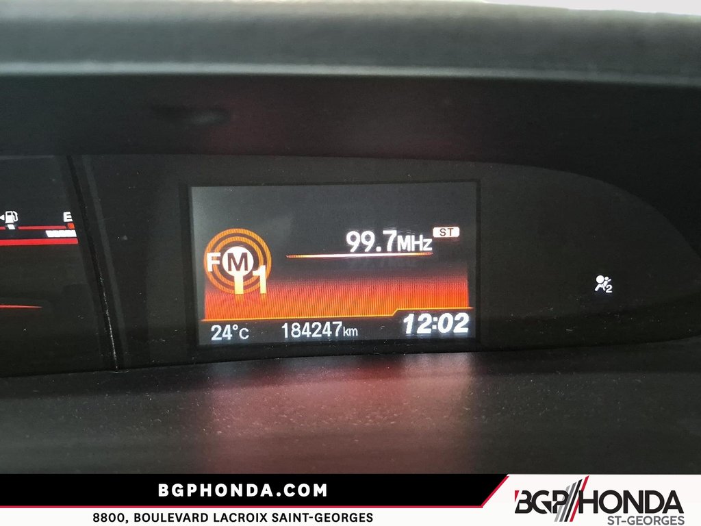 2012 Honda Civic Sdn SI in Saint-Georges, Quebec - 14 - w1024h768px