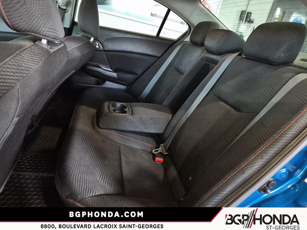 2012 Honda Civic Sdn SI in Saint-Georges, Quebec - 8 - w1024h768px
