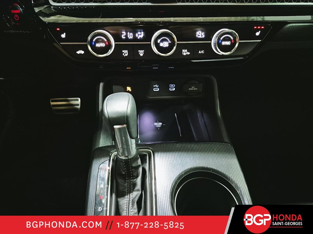 Honda Civic Sedan Hybrid HYBRID TOURING 2025 à Saint-Georges, Québec - 23 - w1024h768px