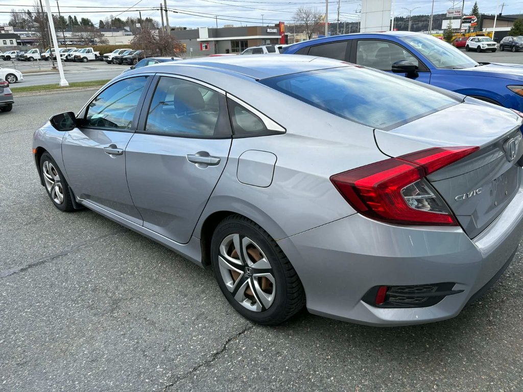 2016 Honda Civic Sedan LX in Saint-Georges, Quebec - 2 - w1024h768px
