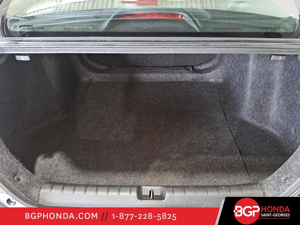 Honda Civic Sedan LX 6 Vitesses 2020 à Saint-Georges, Québec - 6 - w1024h768px