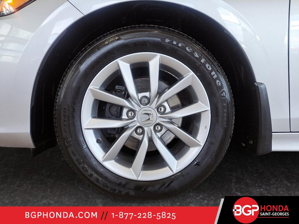 2022 Honda Civic Sedan EX in Saint-Georges, Quebec - 7 - w1024h768px