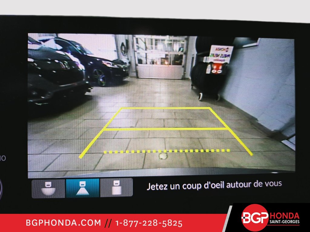 2022 Honda Civic Sedan LX in Saint-Georges, Quebec - 24 - w1024h768px