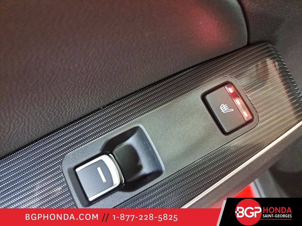 Honda Civic Sedan TOURING 2022 à Saint-Georges, Québec - 9 - w1024h768px