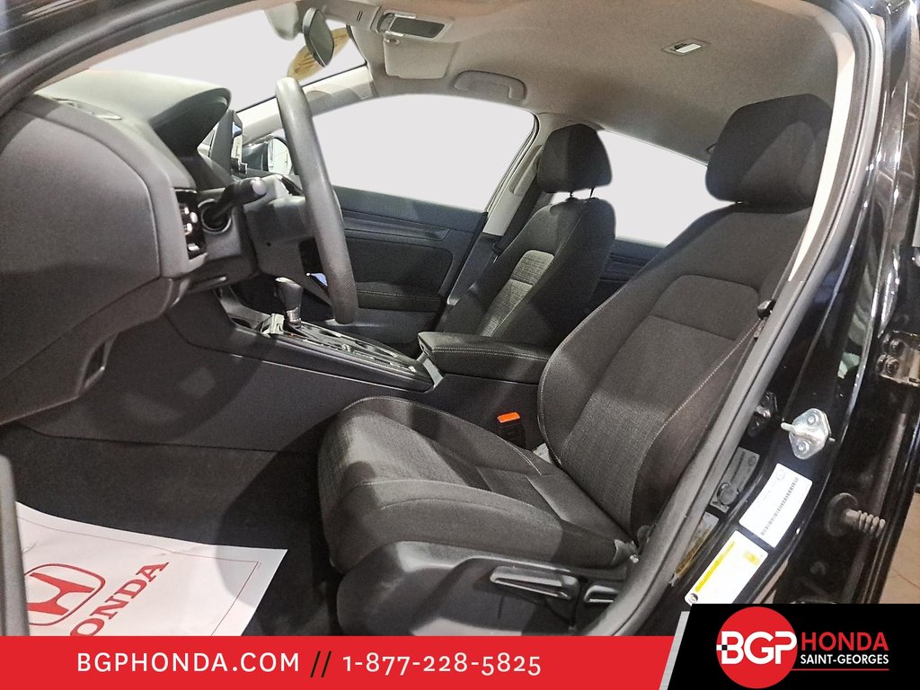 Honda Civic Sedan LX CVT 2022 à Saint-Georges, Québec - 14 - w1024h768px
