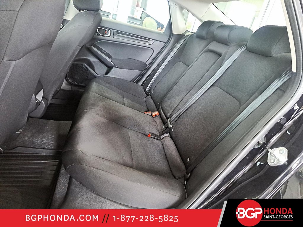 2022 Honda Civic Sedan EX in Saint-Georges, Quebec - 8 - w1024h768px