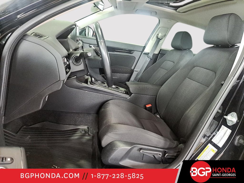 2022 Honda Civic Sedan EX in Saint-Georges, Quebec - 9 - w1024h768px