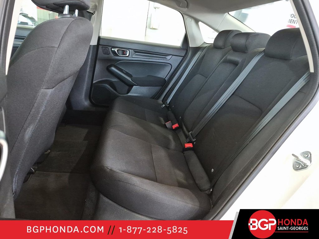 2022 Honda Civic Sedan LX in Saint-Georges, Quebec - 11 - w1024h768px