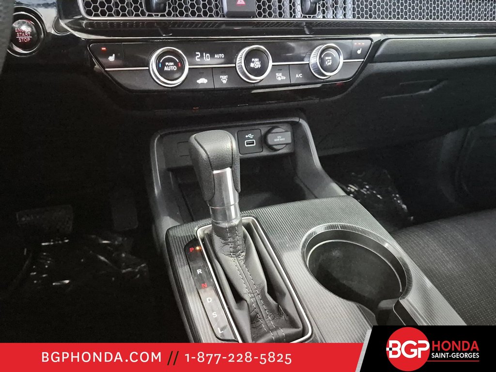 2022 Honda Civic Sedan LX in Saint-Georges, Quebec - 21 - w1024h768px