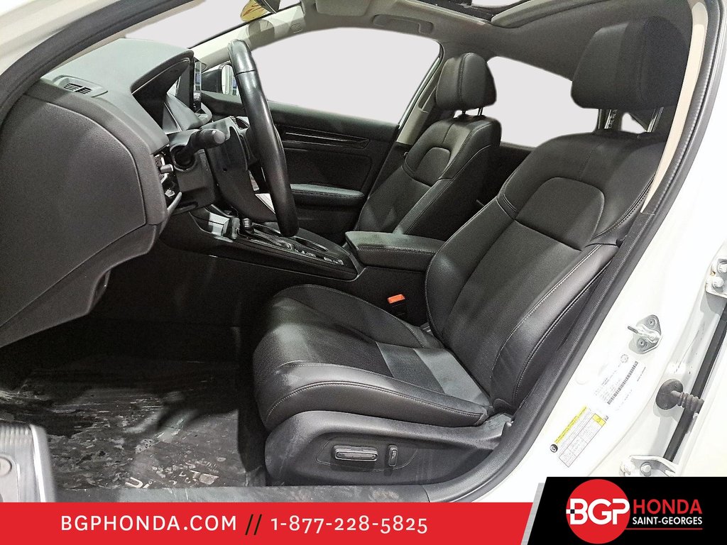 2023 Honda Civic Sedan Touring in Saint-Georges, Quebec - 9 - w1024h768px