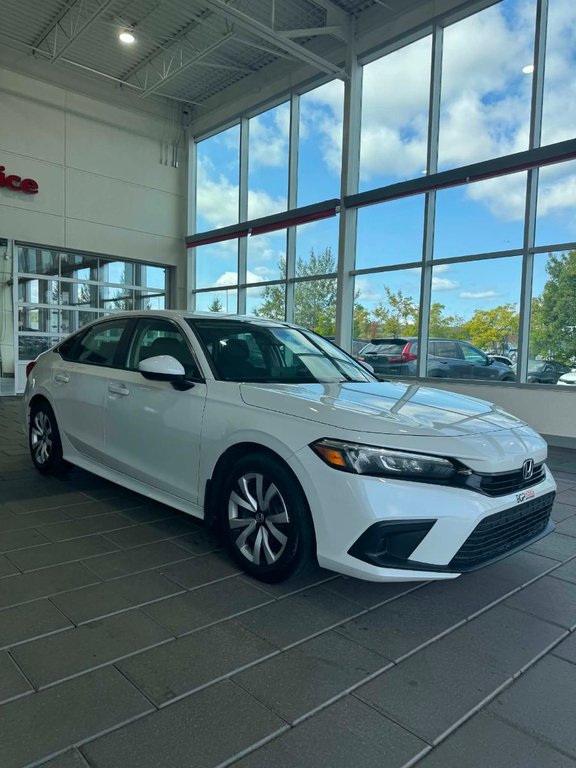 2023 Honda Civic Sedan LX in Saint-Georges, Quebec - 2 - w1024h768px