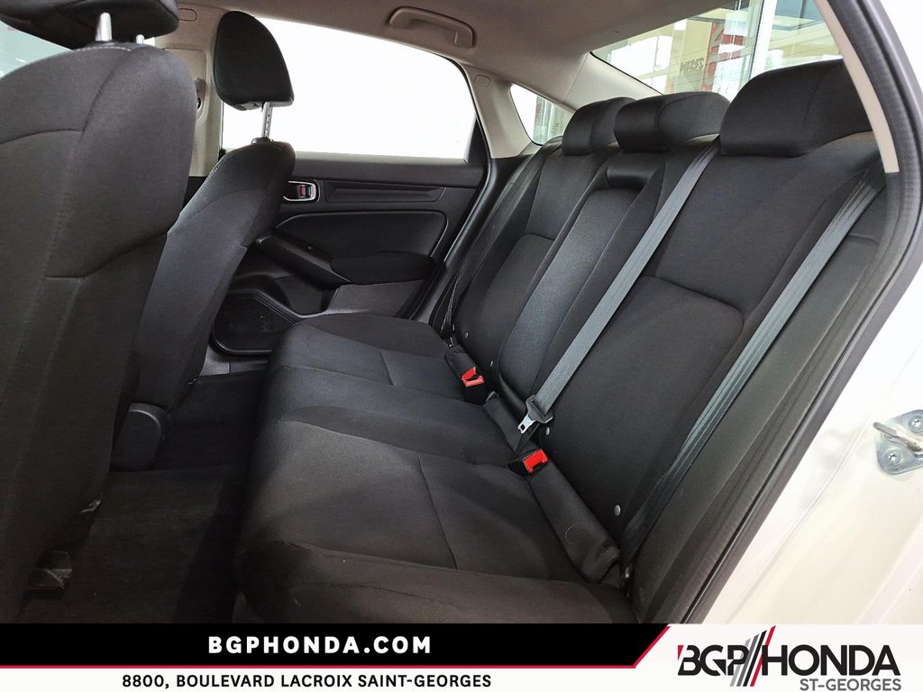2024 Honda Civic Sedan LX in Saint-Georges, Quebec - 8 - w1024h768px