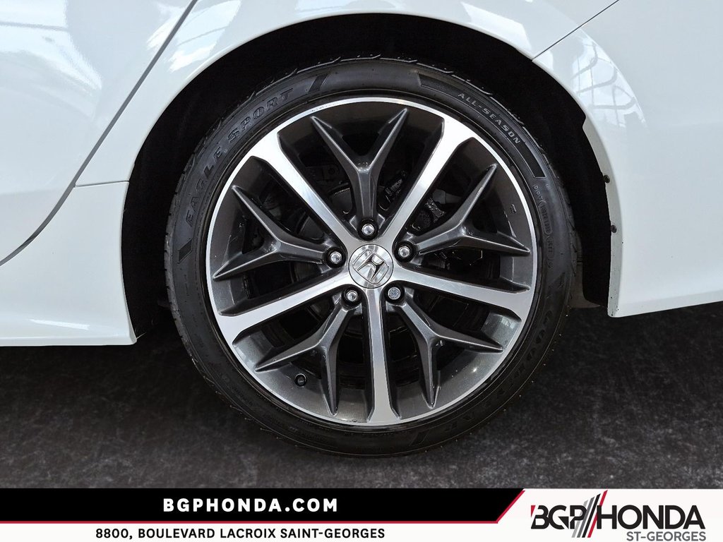 2024 Honda Civic Sedan TOURING in Saint-Georges, Quebec - 9 - w1024h768px