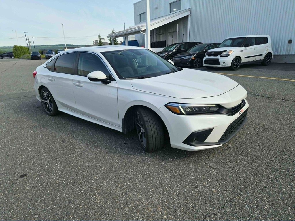 Honda Civic Sedan TOURING 2024 à Saint-Georges, Québec - 11 - w1024h768px