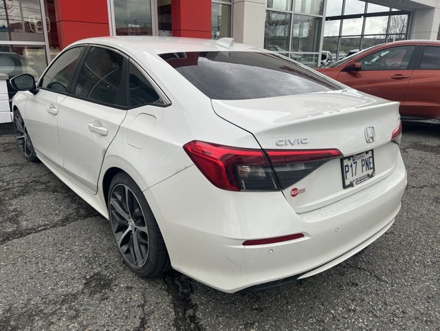 Honda Civic Sedan TOURING 2024 à Saint-Georges, Québec - 10 - w1024h768px