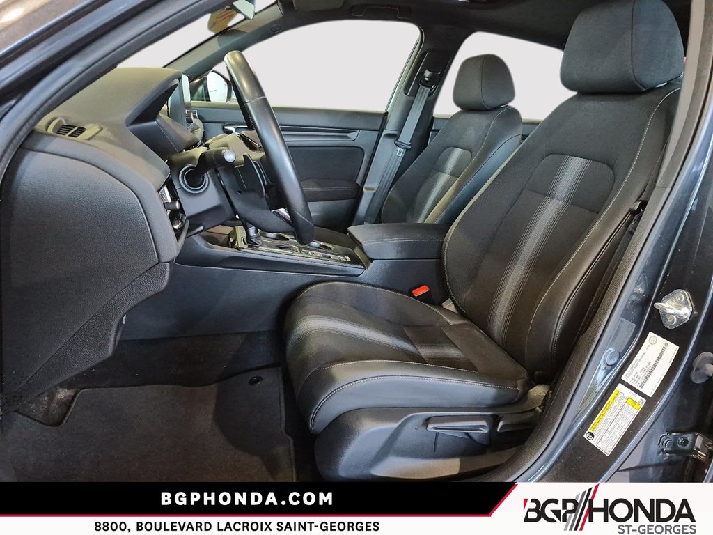2025 Honda Civic Sedan SPORT in Saint-Georges, Quebec - 9 - w1024h768px