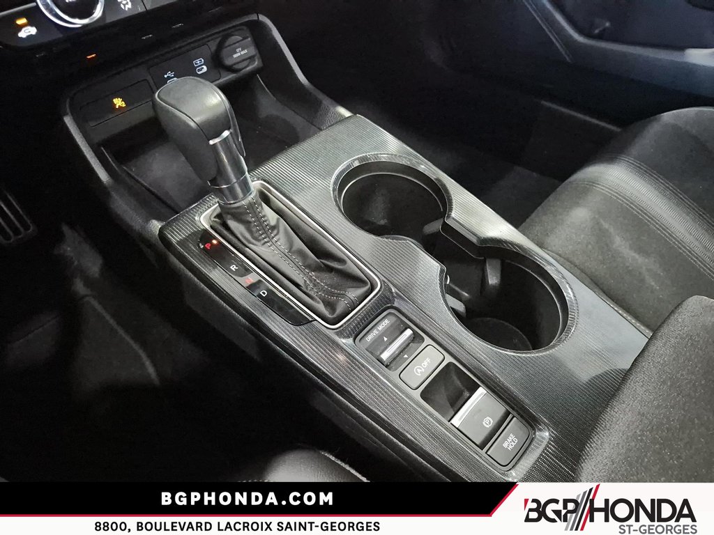 2025 Honda Civic Sedan SPORT in Saint-Georges, Quebec - 15 - w1024h768px