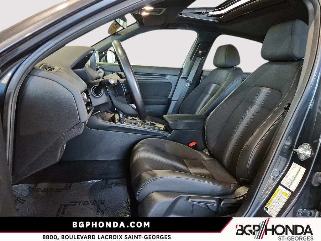 Honda Civic Sedan SPORT 2025 à Saint-Georges, Québec - 9 - w1024h768px
