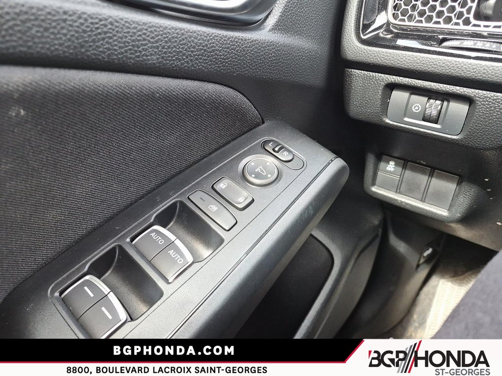 2026 Honda Civic Sedan SPORT in Saint-Georges, Quebec - 11 - w1024h768px
