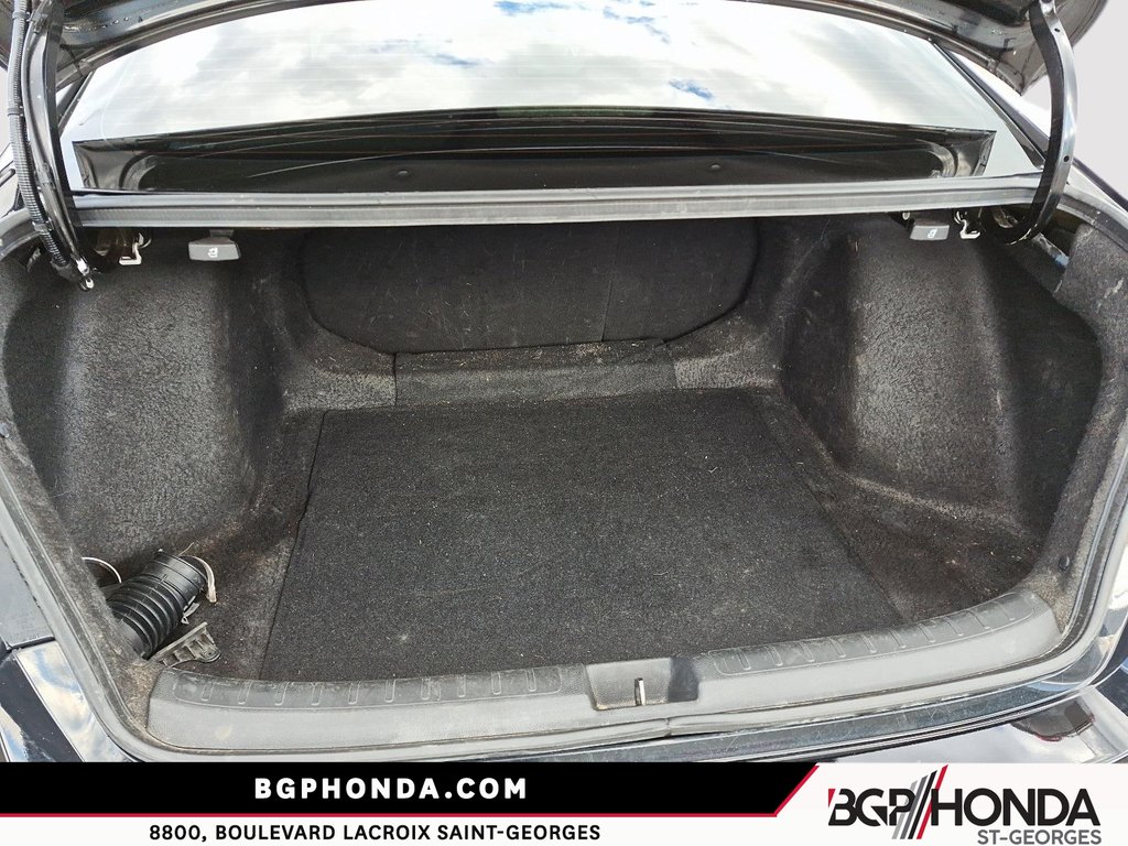 2022 Honda Civic Si Sedan SI in Saint-Georges, Quebec - 6 - w1024h768px