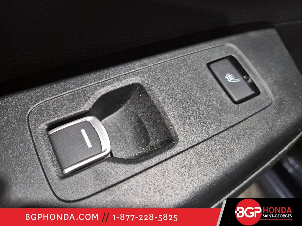 2023 Honda CR-V Hybrid TOURING HYBRID in Saint-Georges, Quebec - 9 - w1024h768px