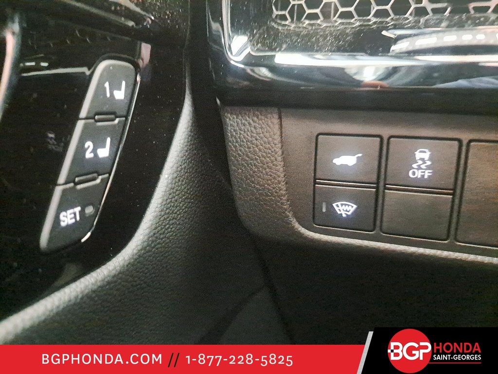 2025 Honda CR-V HYBRID HYBRID TOURING in Saint-Georges, Quebec - 12 - w1024h768px