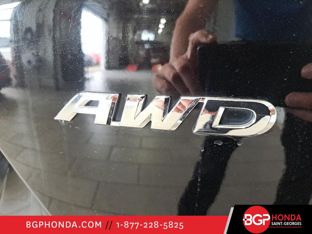 2019 Honda CR-V TOURING in Saint-Georges, Quebec - 16 - w1024h768px