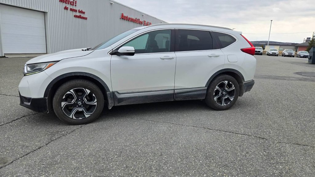 Honda CR-V TOURING 2019 à Saint-Georges, Québec - 1 - w1024h768px