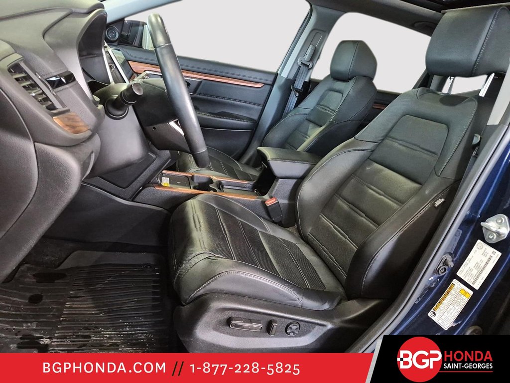 2022 Honda CR-V TOURING in Saint-Georges, Quebec - 16 - w1024h768px