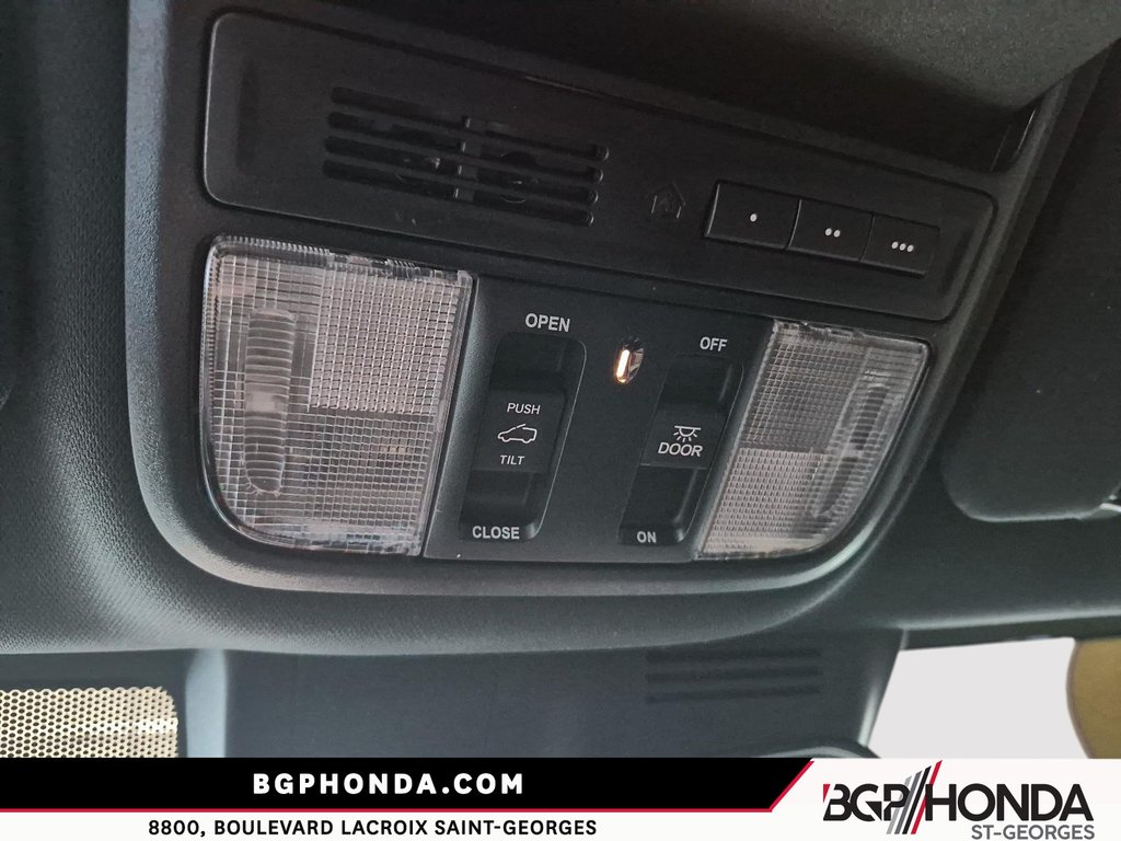 2022 Honda CR-V SPORT in Saint-Georges, Quebec - 22 - w1024h768px