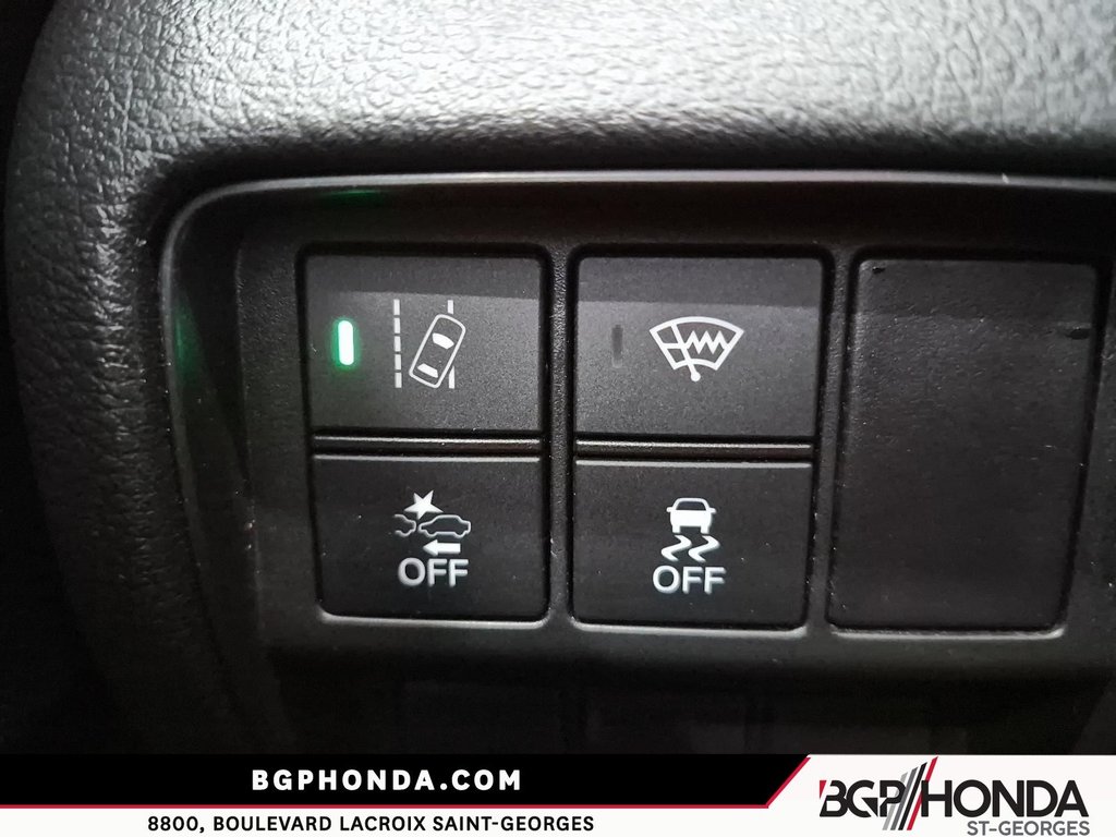 2022 Honda CR-V LX in Saint-Georges, Quebec - 16 - w1024h768px