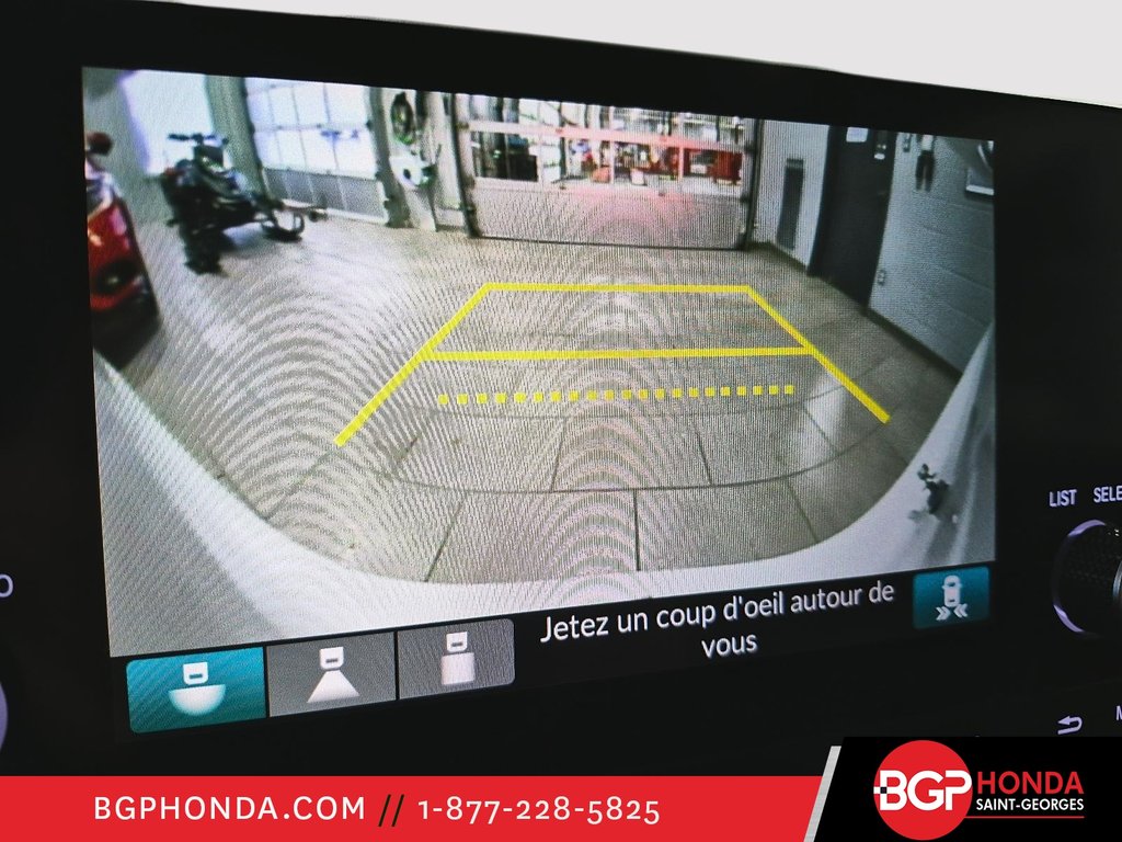 2023 Honda CR-V LX in Saint-Georges, Quebec - 25 - w1024h768px