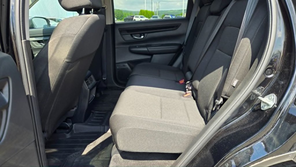 2025 Honda CR-V LX AWD in Saint-Georges, Quebec - 14 - w1024h768px