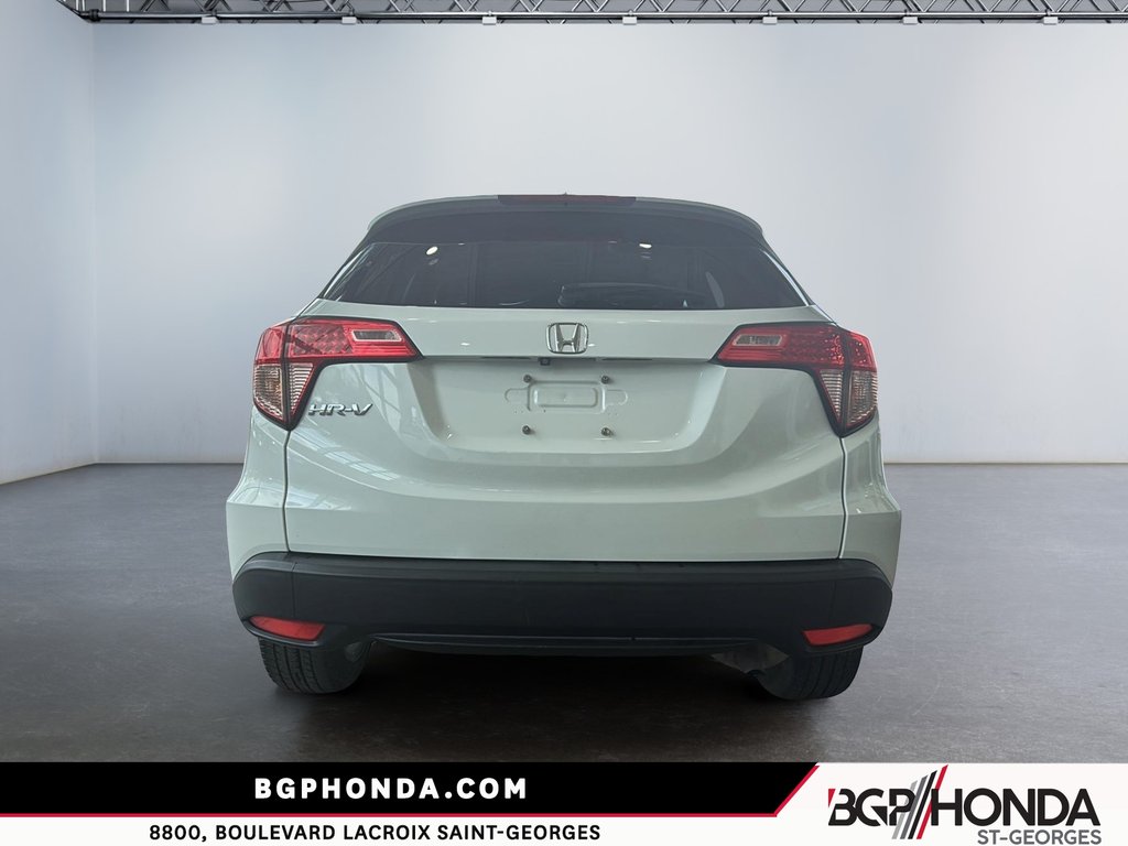 2016 Honda HR-V LX in Saint-Georges, Quebec - 3 - w1024h768px