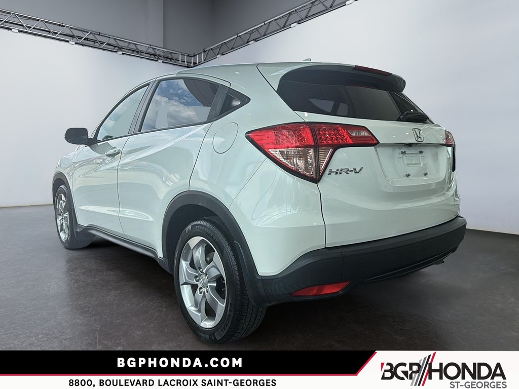 2016 Honda HR-V LX in Saint-Georges, Quebec - 4 - w1024h768px