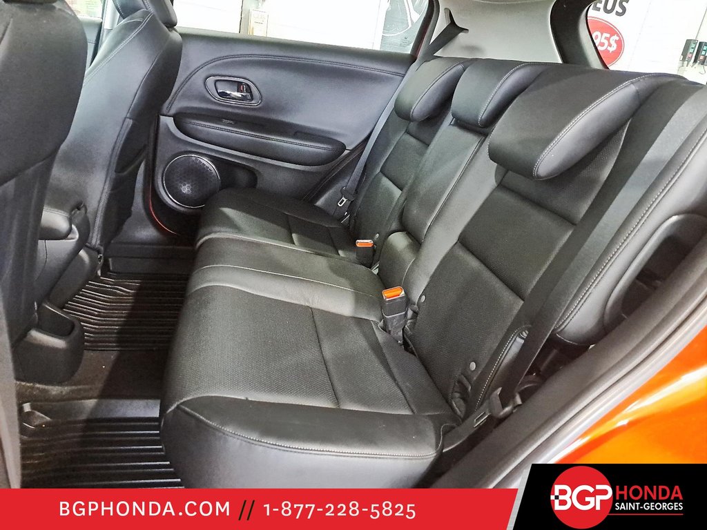 2019 Honda HR-V TOURING in Saint-Georges, Quebec - 8 - w1024h768px