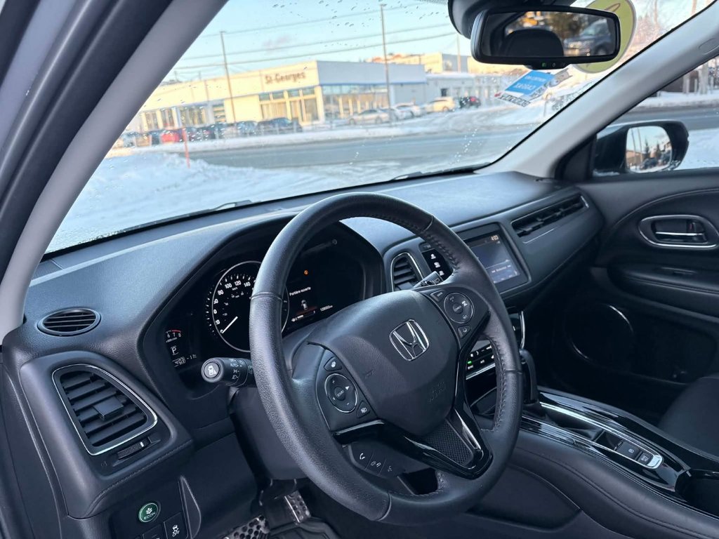 Honda HR-V TOURING 2020 à Saint-Georges, Québec - 3 - w1024h768px