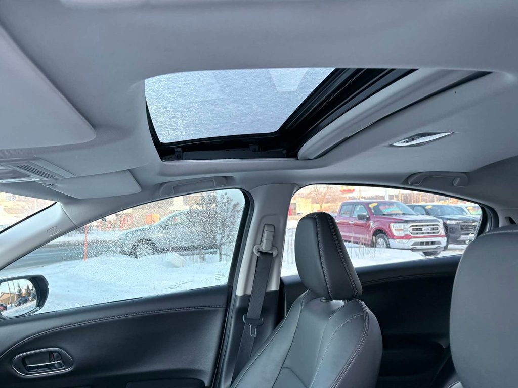 Honda HR-V TOURING 2020 à Saint-Georges, Québec - 4 - w1024h768px