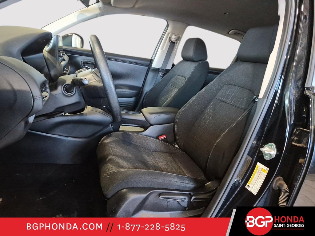 2023 Honda HR-V LX AWD in Saint-Georges, Quebec - 9 - w1024h768px