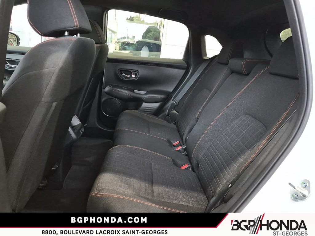2023 Honda HR-V SPORT in Saint-Georges, Quebec - 8 - w1024h768px