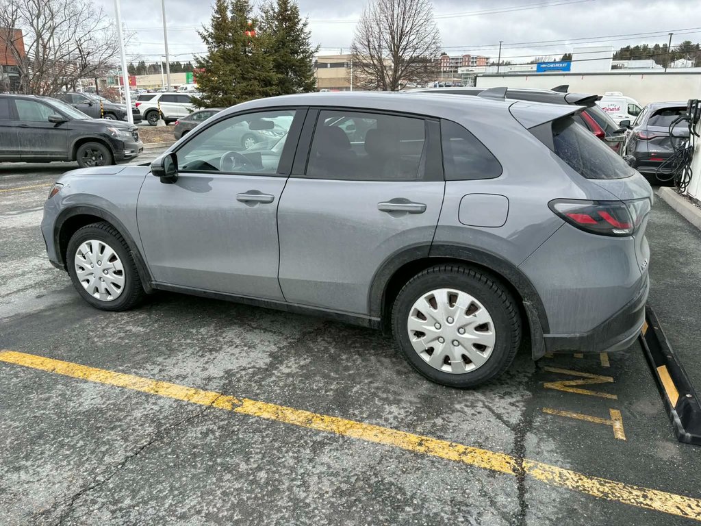 2024 Honda HR-V EX-L NAVY in Saint-Georges, Quebec - 4 - w1024h768px