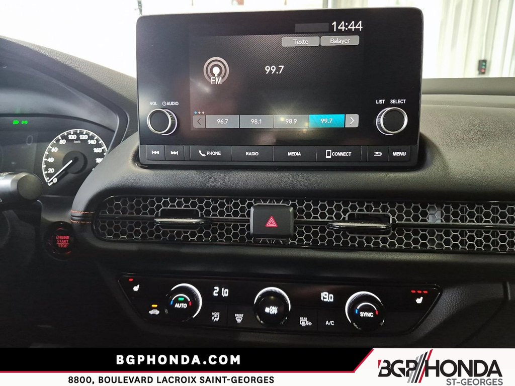 2024 Honda HR-V SPORT in Saint-Georges, Quebec - 16 - w1024h768px