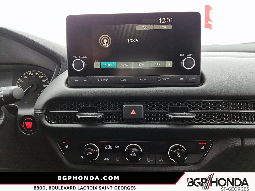 2025 Honda HR-V LX AWD in Saint-Georges, Quebec - 16 - w1024h768px