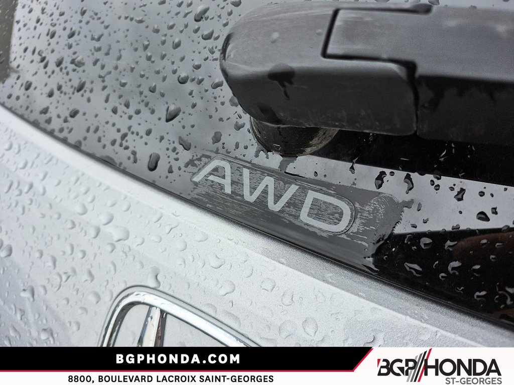 2025 Honda HR-V LX AWD in Saint-Georges, Quebec - 17 - w1024h768px