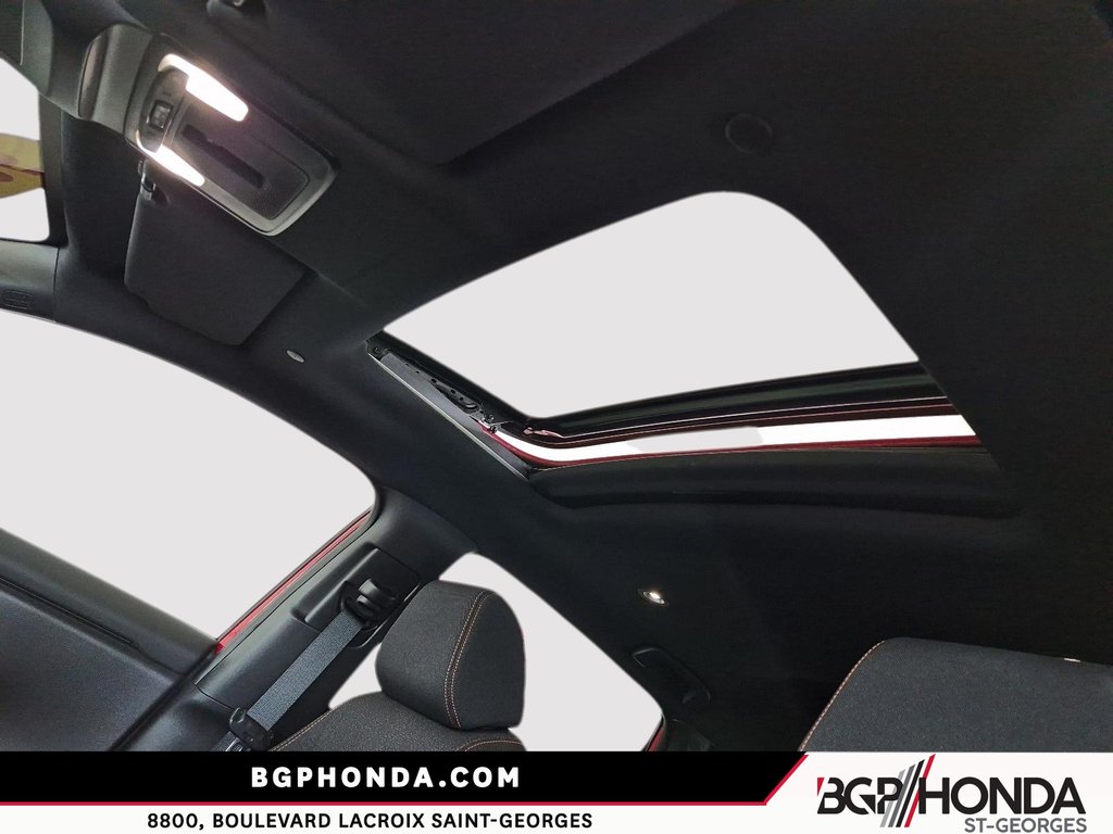 2025 Honda HR-V SPORT in Saint-Georges, Quebec - 17 - w1024h768px