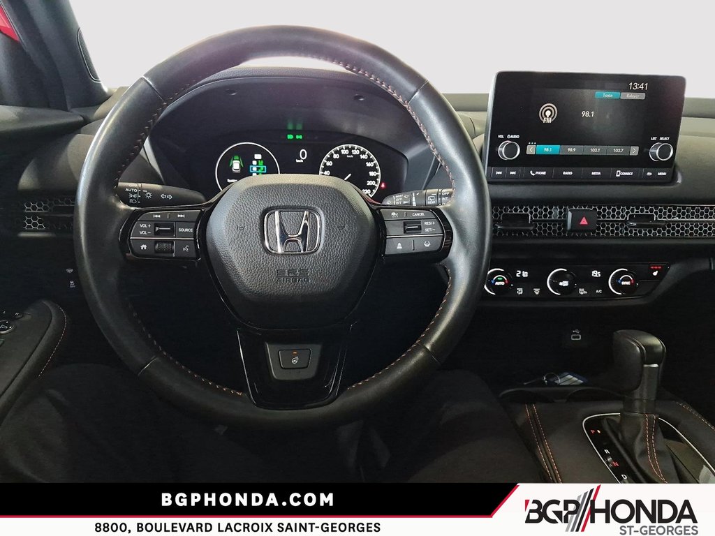 2025 Honda HR-V SPORT in Saint-Georges, Quebec - 10 - w1024h768px