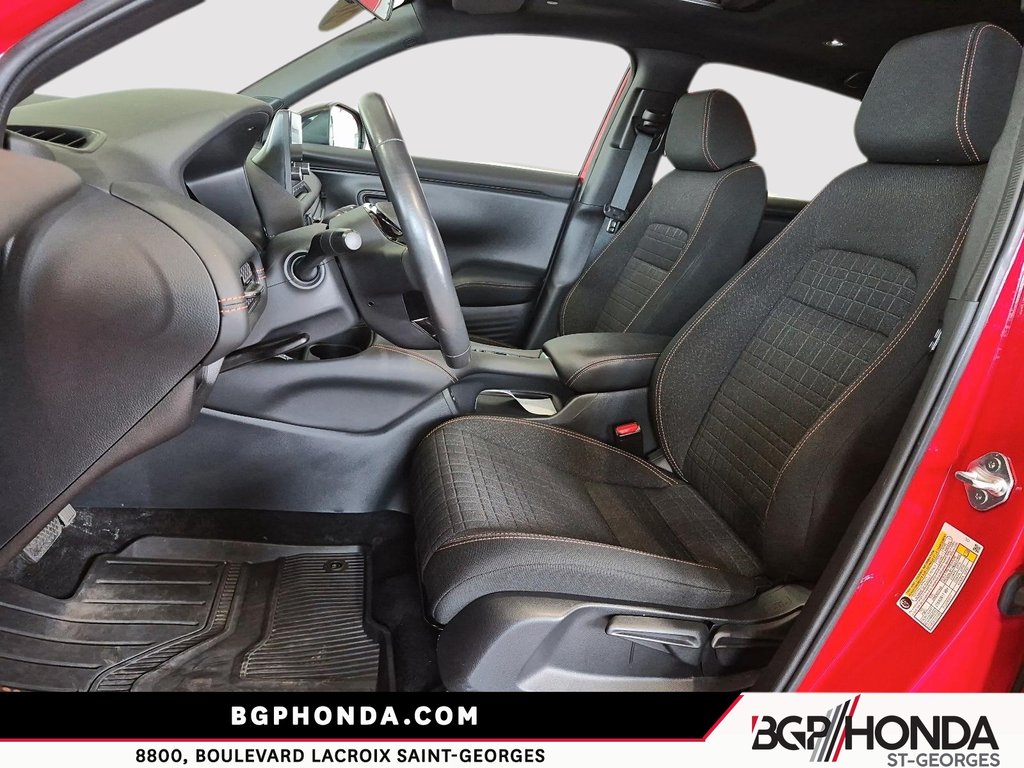 2025 Honda HR-V SPORT in Saint-Georges, Quebec - 9 - w1024h768px