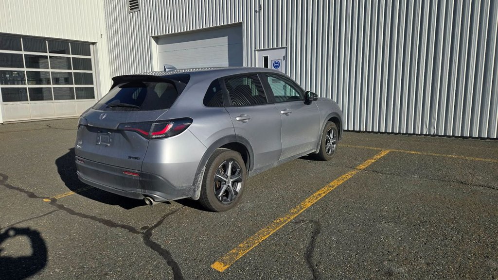 2025 Honda HR-V SPORT in Saint-Georges, Quebec - 3 - w1024h768px