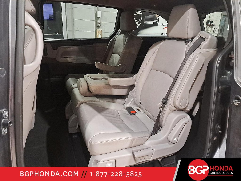 Honda Odyssey EX-L NAVY 2019 à Saint-Georges, Québec - 14 - w1024h768px